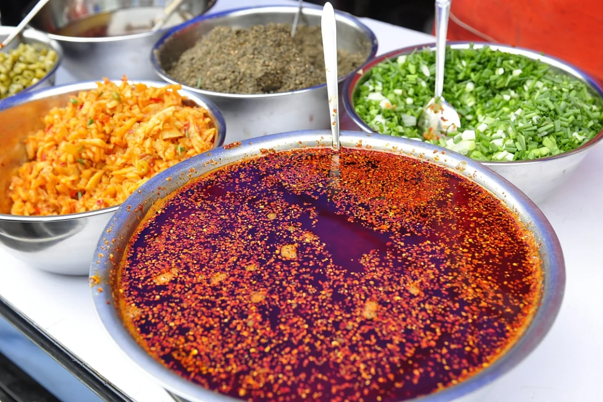 Kiểm tra độ cay khi ăn uống ở Trung Quốc