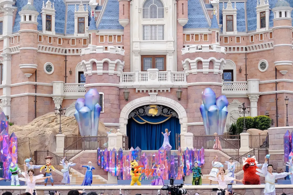 Thưởng thức Show diễn Disneyland Thượng Hải