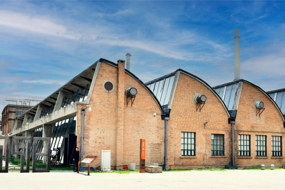 Kiến trúc Bauhaus khu nghệ thuật 798 ở Bắc Kinh