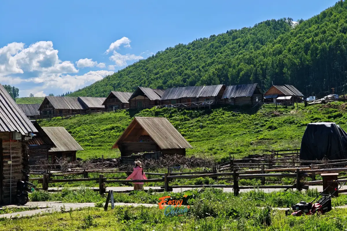 Làng Hemu địa điểm du lịch Tân Cương không nên bỏ lỡ