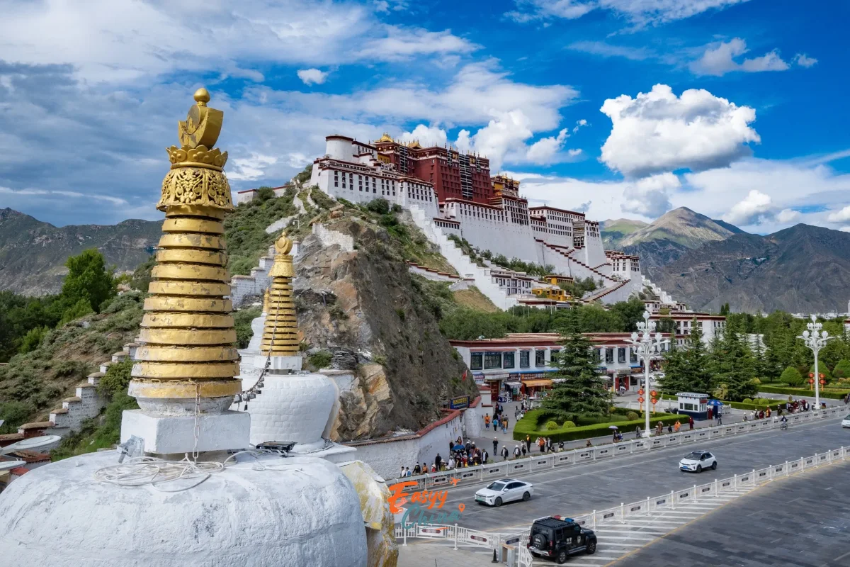 Cung điện Potala địa điểm du lịch Tây Tạng