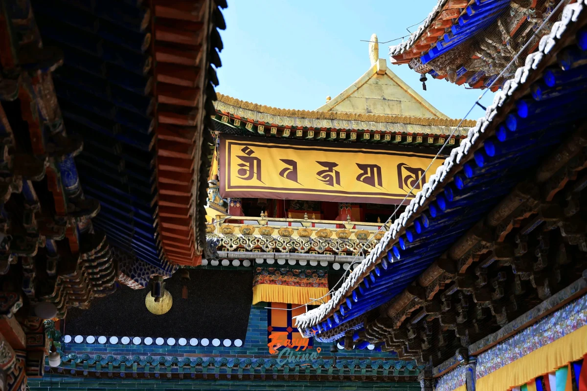 Chùa Ta’er địa điểm không nên bỏ lỡ khi du lịch Thanh Hải