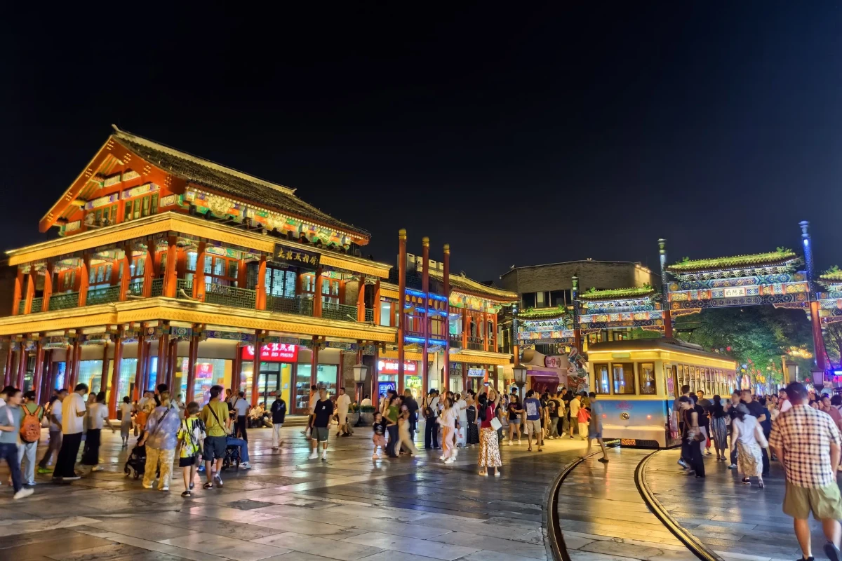 Dạo phố Tiền Môn lần đầu đến Bắc Kinh