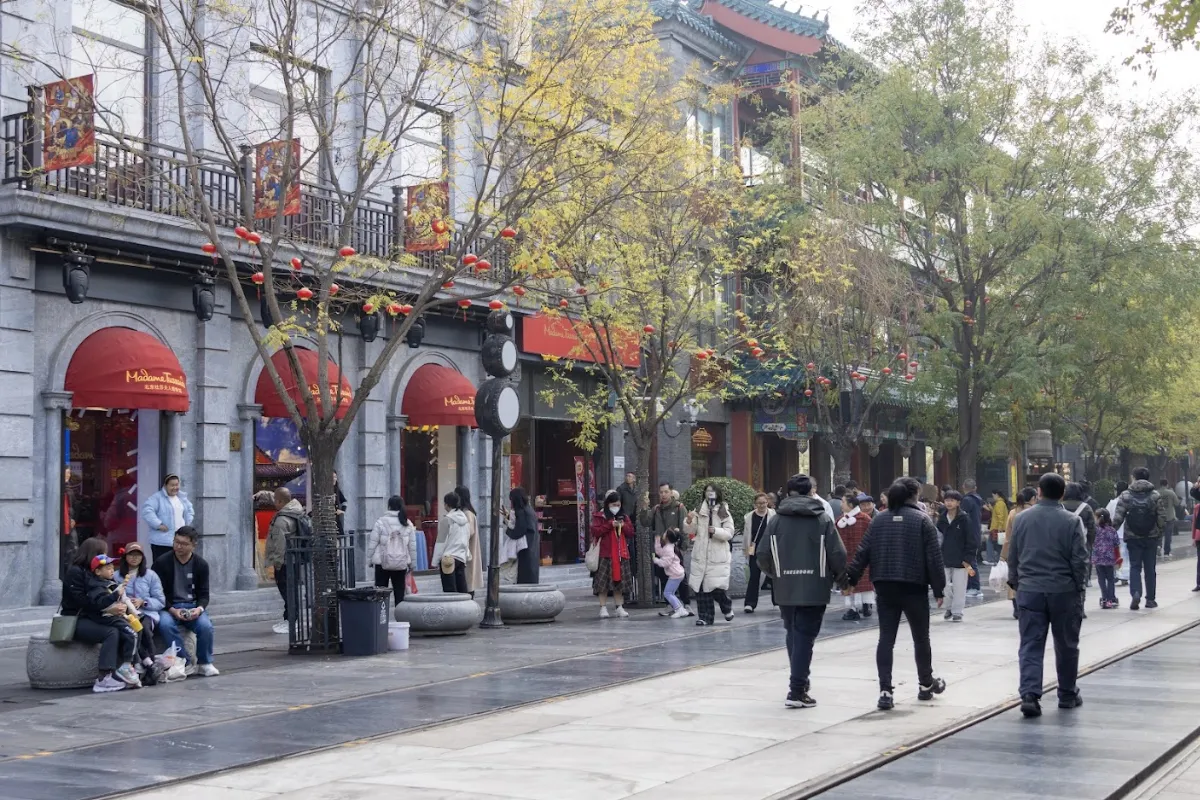 Những khó khăn khi đi tự túc